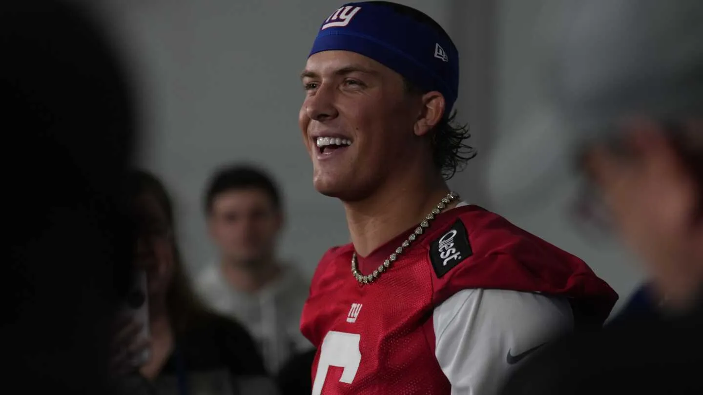 Jaxson Dart teken kontrak pemula dengan Giants