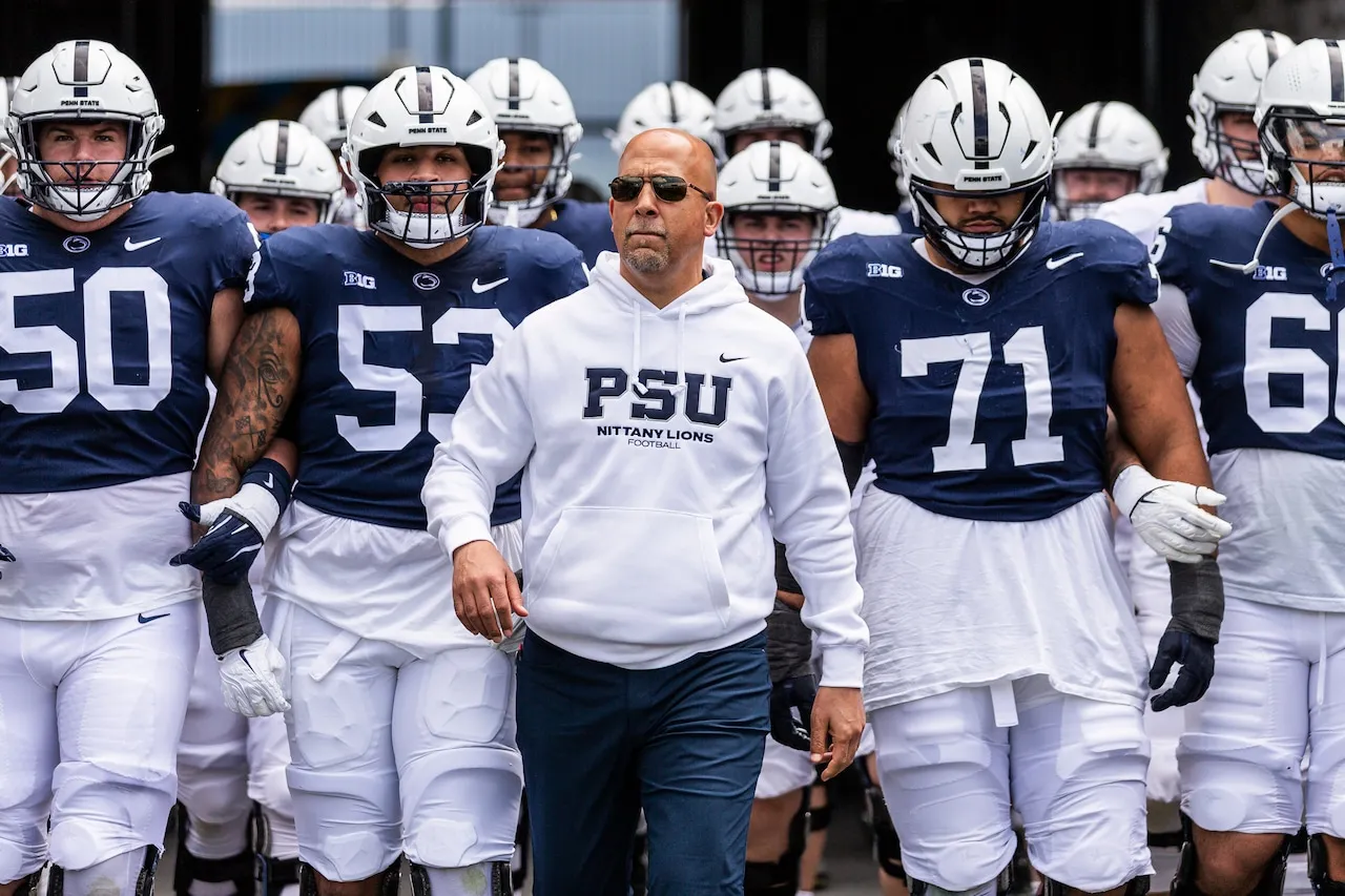 Tim Mana yang Dipilih Media untuk Memenangkan Konferensi di Sepak Bola Big Ten Prapra Musim Cleveland.com Tahunan ke-15